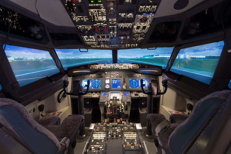 Boeing 737-800 кабина