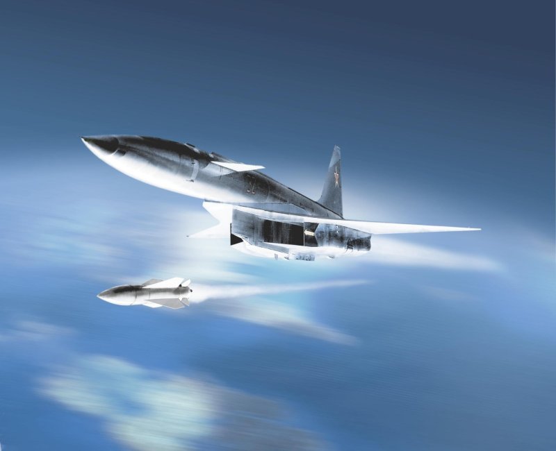 Т-4 сверхзвуковой самолёт