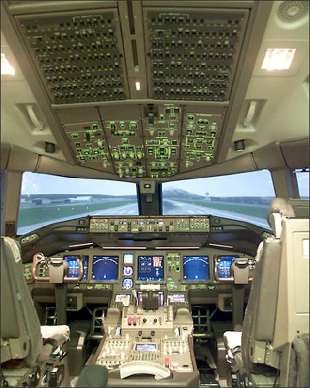 Сколково тренажер Боинг 737