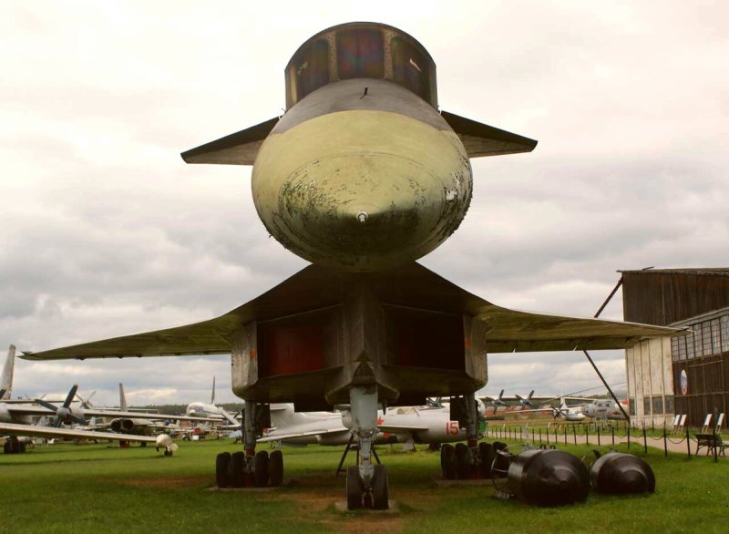 Т-4 самолёт