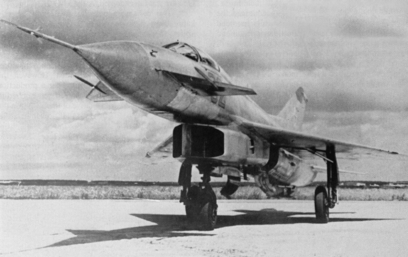 Микоян-Гуревич е-8