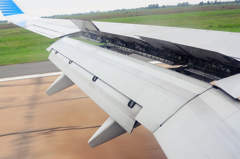 Механизация крыла Боинг 737