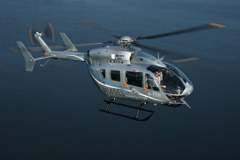 Вертолет Airbus EC-145 медицинский