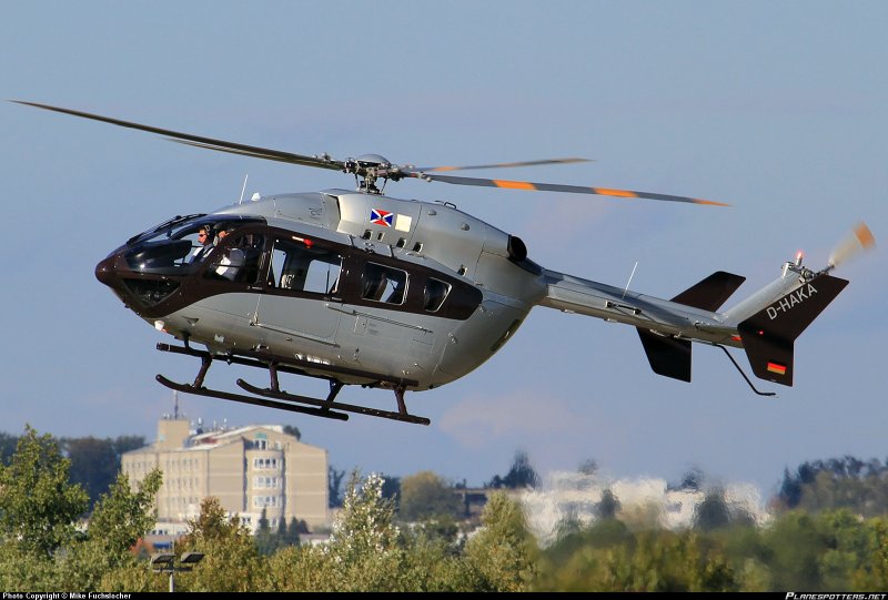 Вертолет Eurocopter ec145