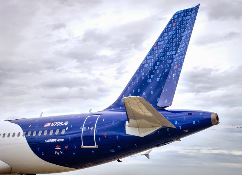 Airbus a320 хвост самолета