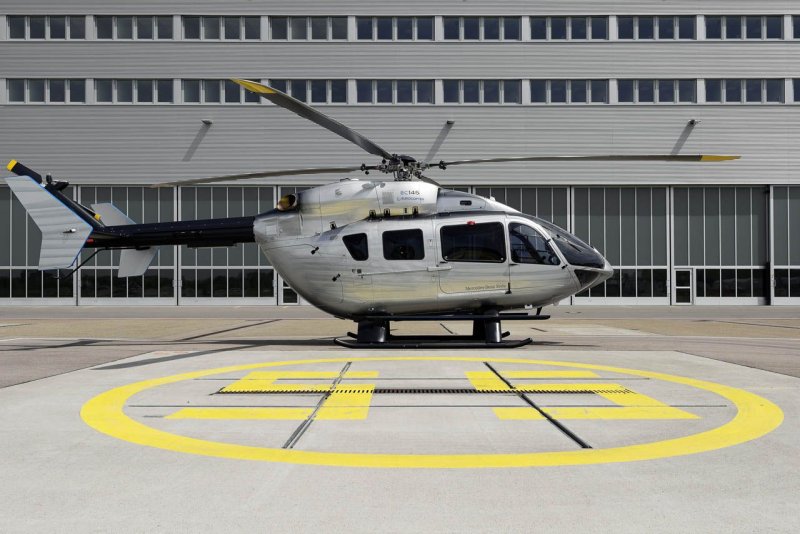 Вертолет Mercedes-Benz Style ec145