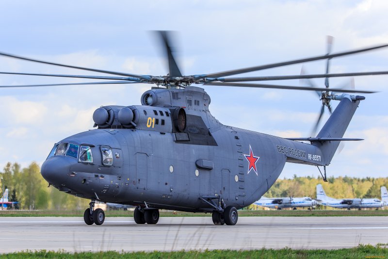 Грузовой вертолёт ми-26