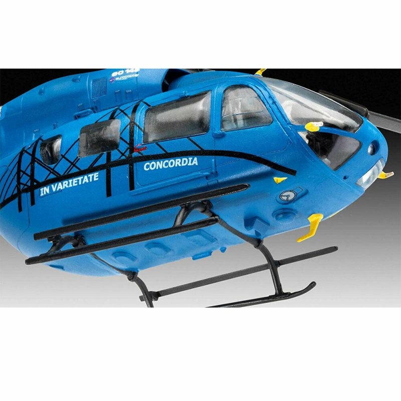 Сборная модель Revell 03877 транспортный вертолёт Eurocopter EC 145 Builders choice, 1:72