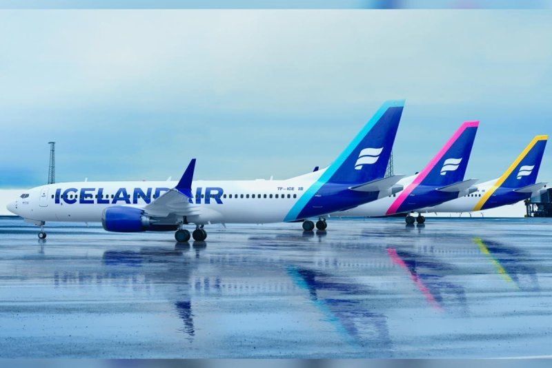 Icelandair New livery