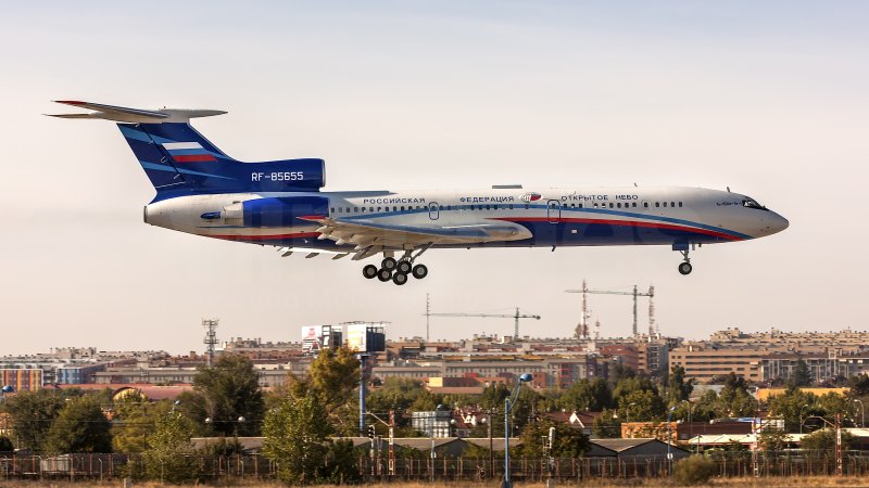 Tupolev tu-154m
