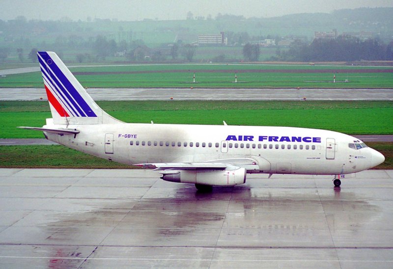 Самолёт Боинг 737 100