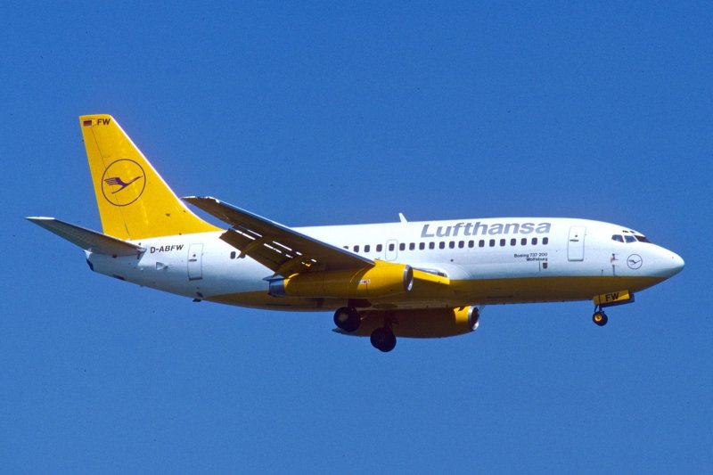 Boeing 737 200 Austrian