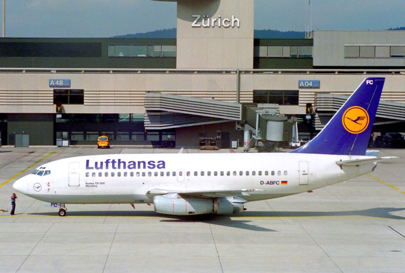 Boeing 737-200