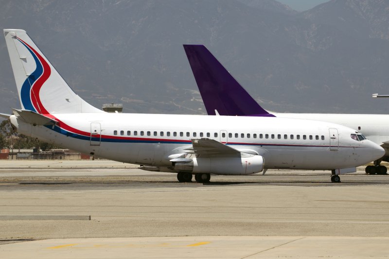 Боинг 737-200 фото
