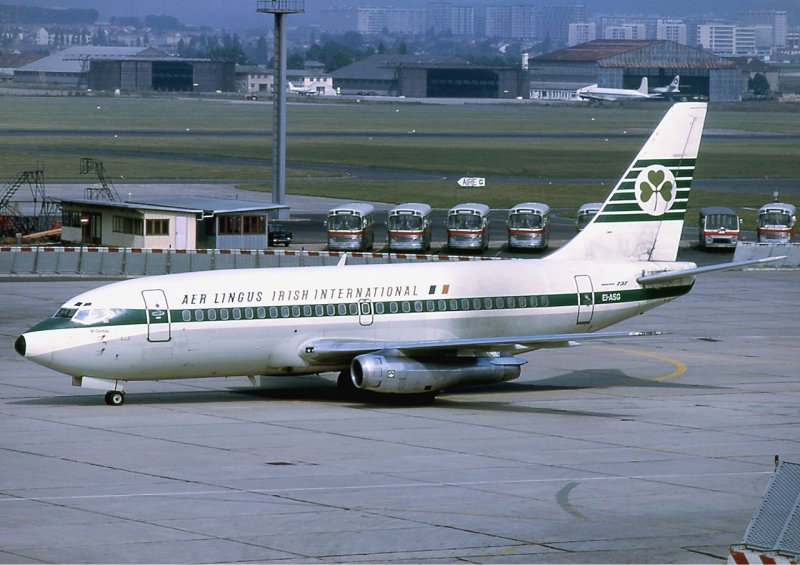 737-200 Sat