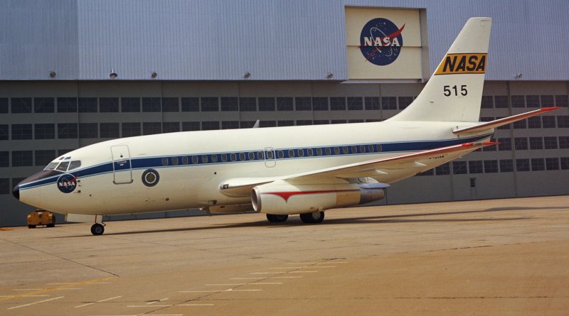Боинг 737 100