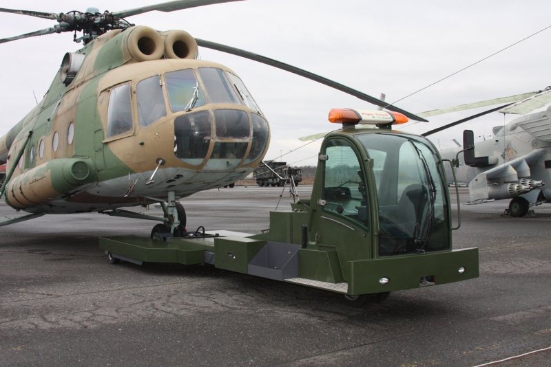 Аэродромный источник питания вертолета ми-17