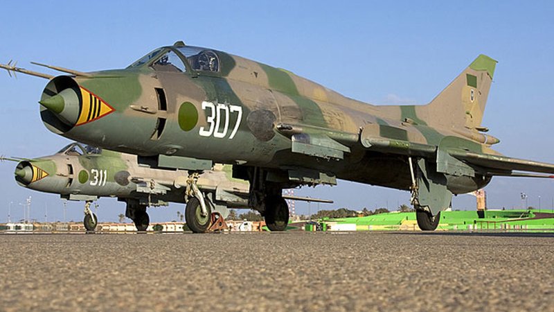 Самолет Су-22 камуфляж