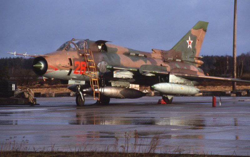 Су-17 истребитель-бомбардировщик