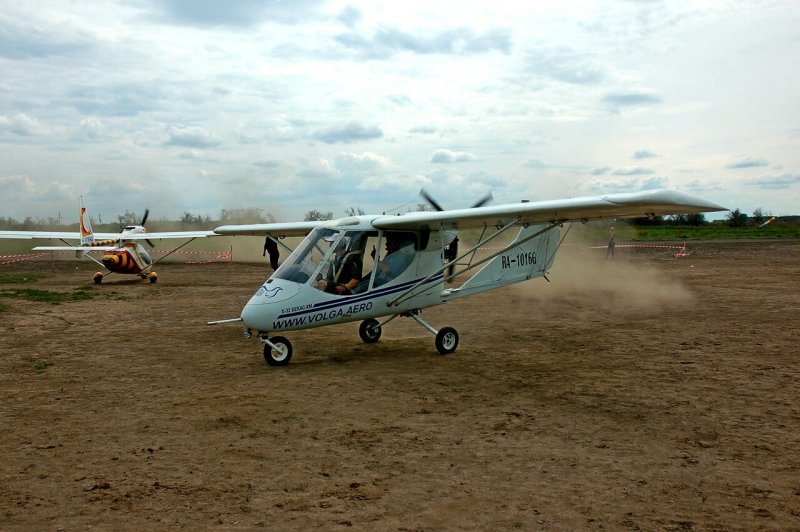X32 Бекас самолет