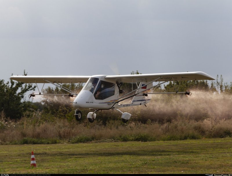 Самолёт Бекас х-32