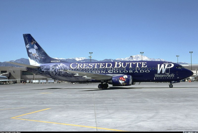 Boeing 737 ливреи