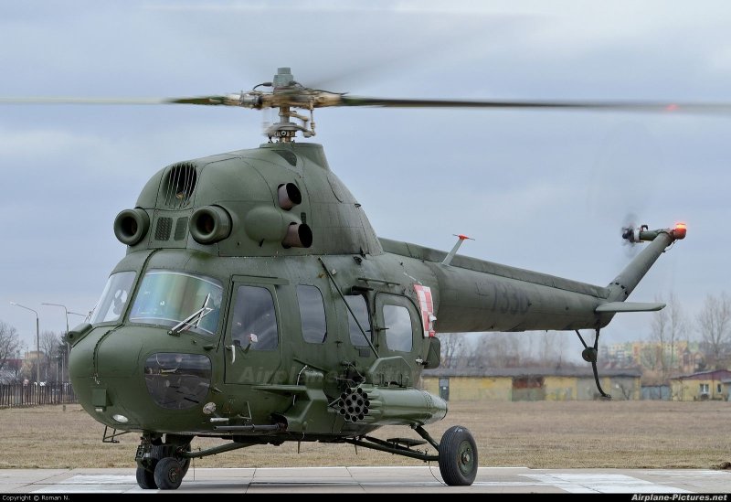 Советские военный вертолёт ми 2