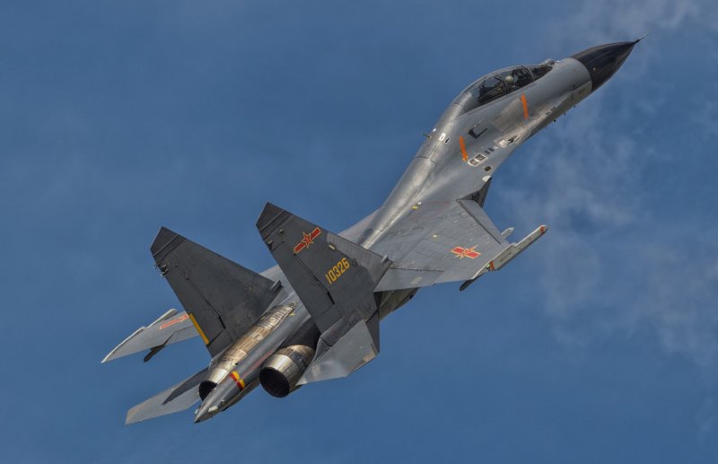 J-11 китайский истребитель