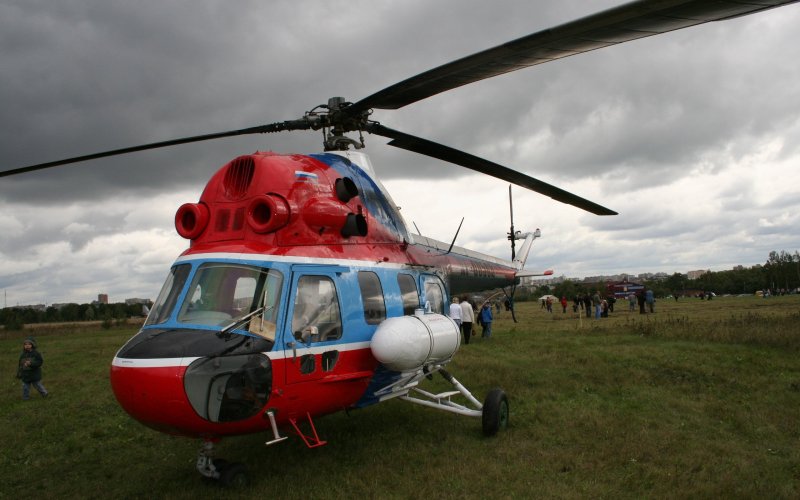 Ми2 вертолет Авис Амур