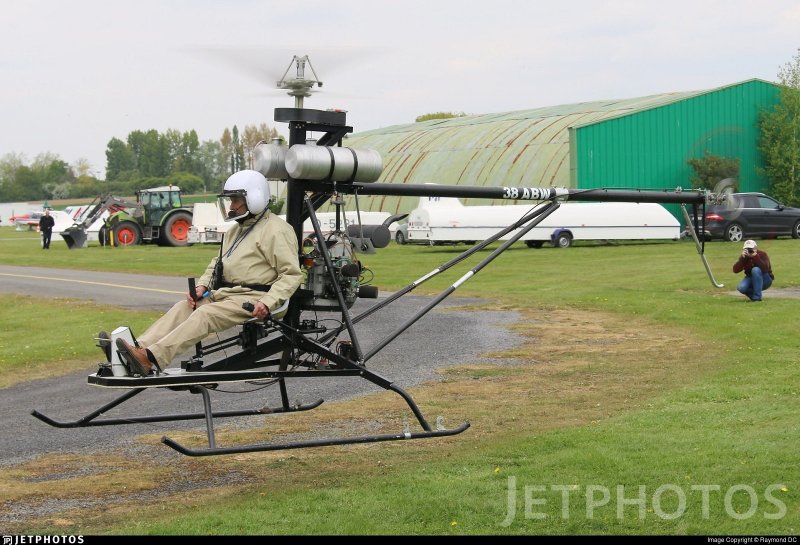 Вертолет Москито Эйр
