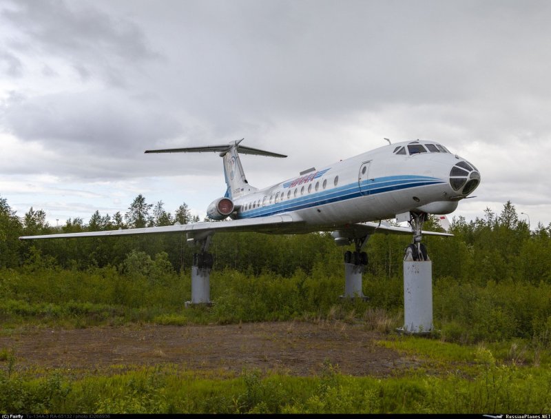 Ту-134 ra-65132 Ямал