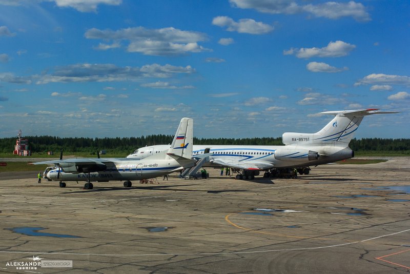 Ту 154 в аэропорту