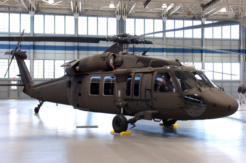 Sikorsky uh-60 Black Hawk