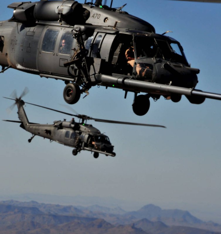 Вертолёт uh-60 Black Hawk