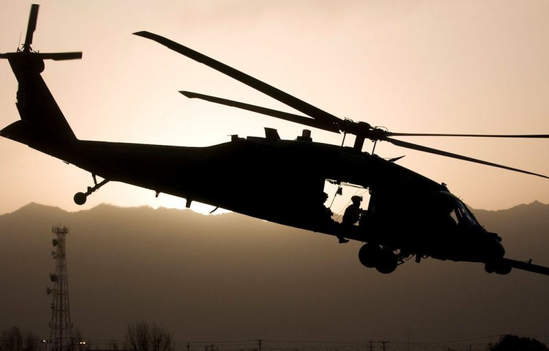 Sikorsky uh-60 Black Hawk