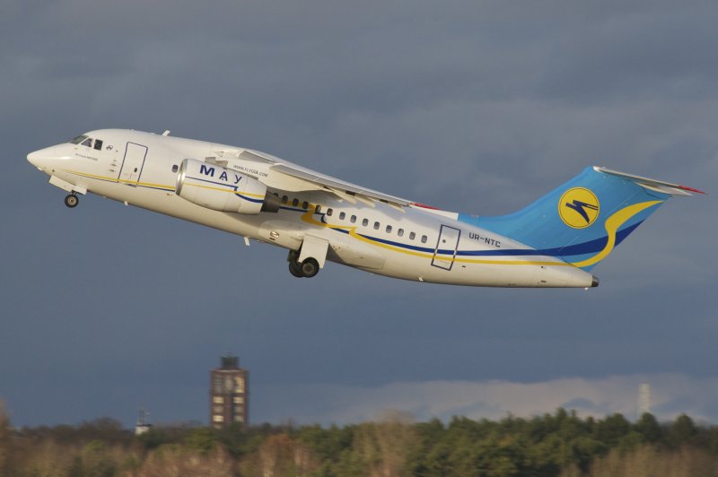 Antonov an-148