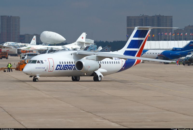 Антонов АН-158
