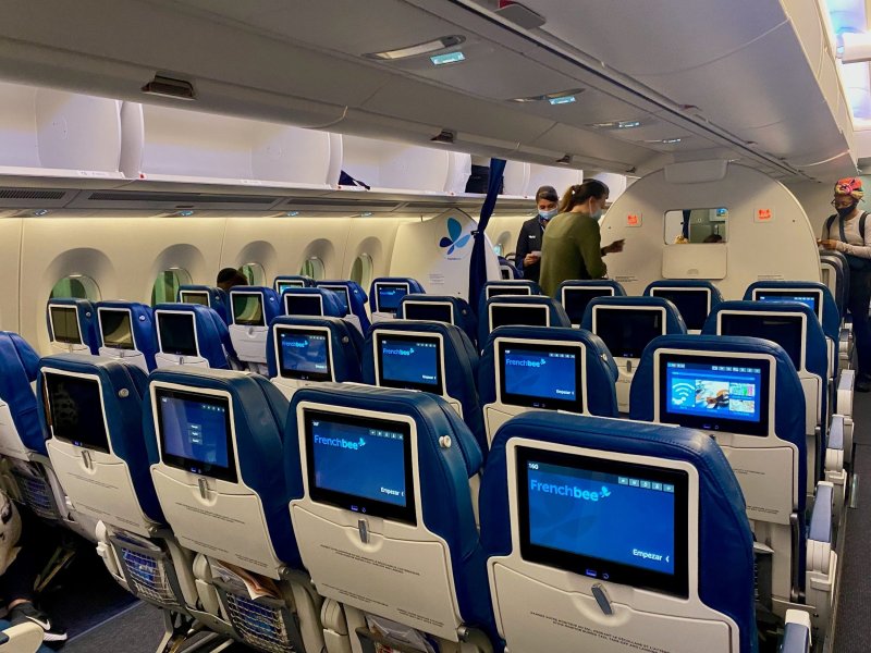 Боинг 777 салон пассажирский