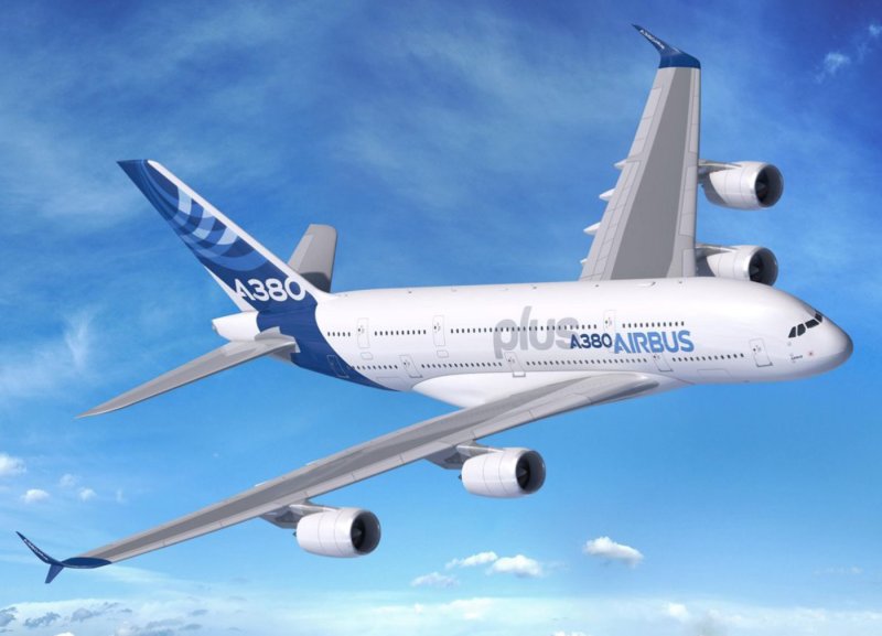 Самолёт Airbus a380
