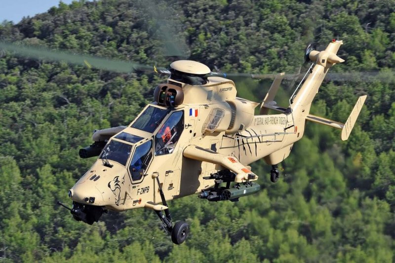 EC 665 Tiger вертолет