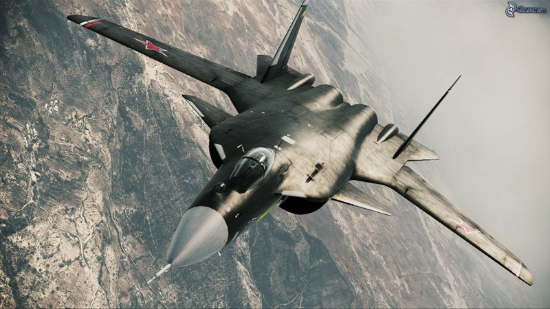 Обратная стреловидность крыла Су 47