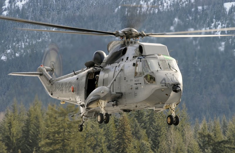 Sea King вертолет