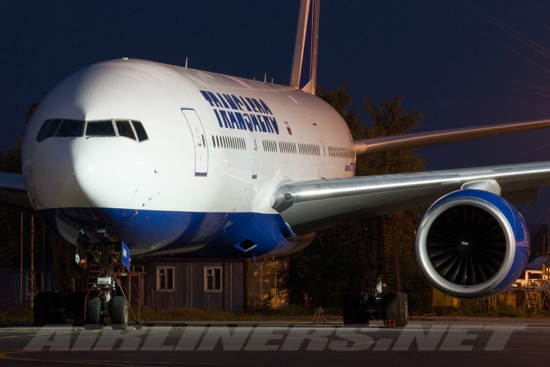 Боинг 777-200 Трансаэро