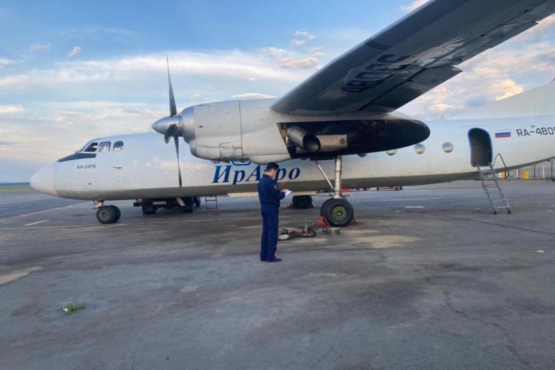 АН 24 Иркутск