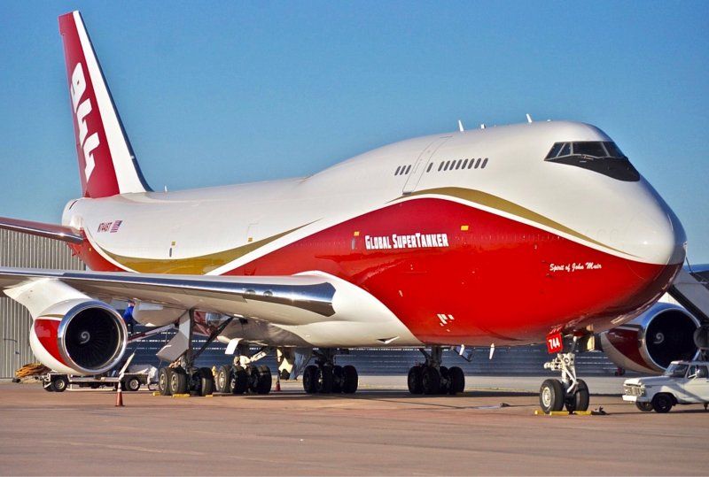 Боинг 747
