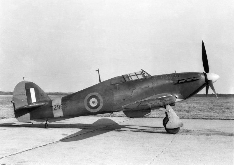 Истребитель Hawker Hurricane