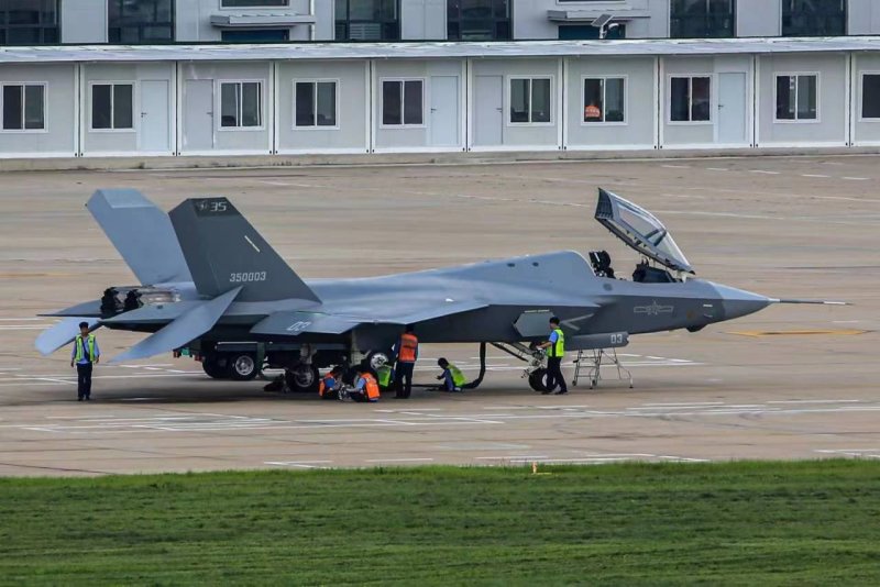 Rafale истребитель 5 поколения