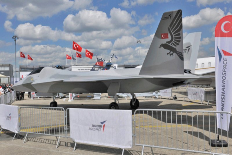 Турецкий истребитель TF-X