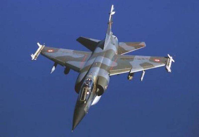 Mirage f1 самолет