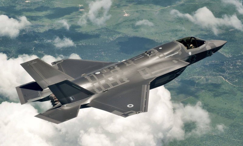 Истребитель f-35b Lightning II